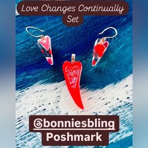 Bonnie’s Bling One of a Kind Fused Glass Jewelry and Accessories to Wear.